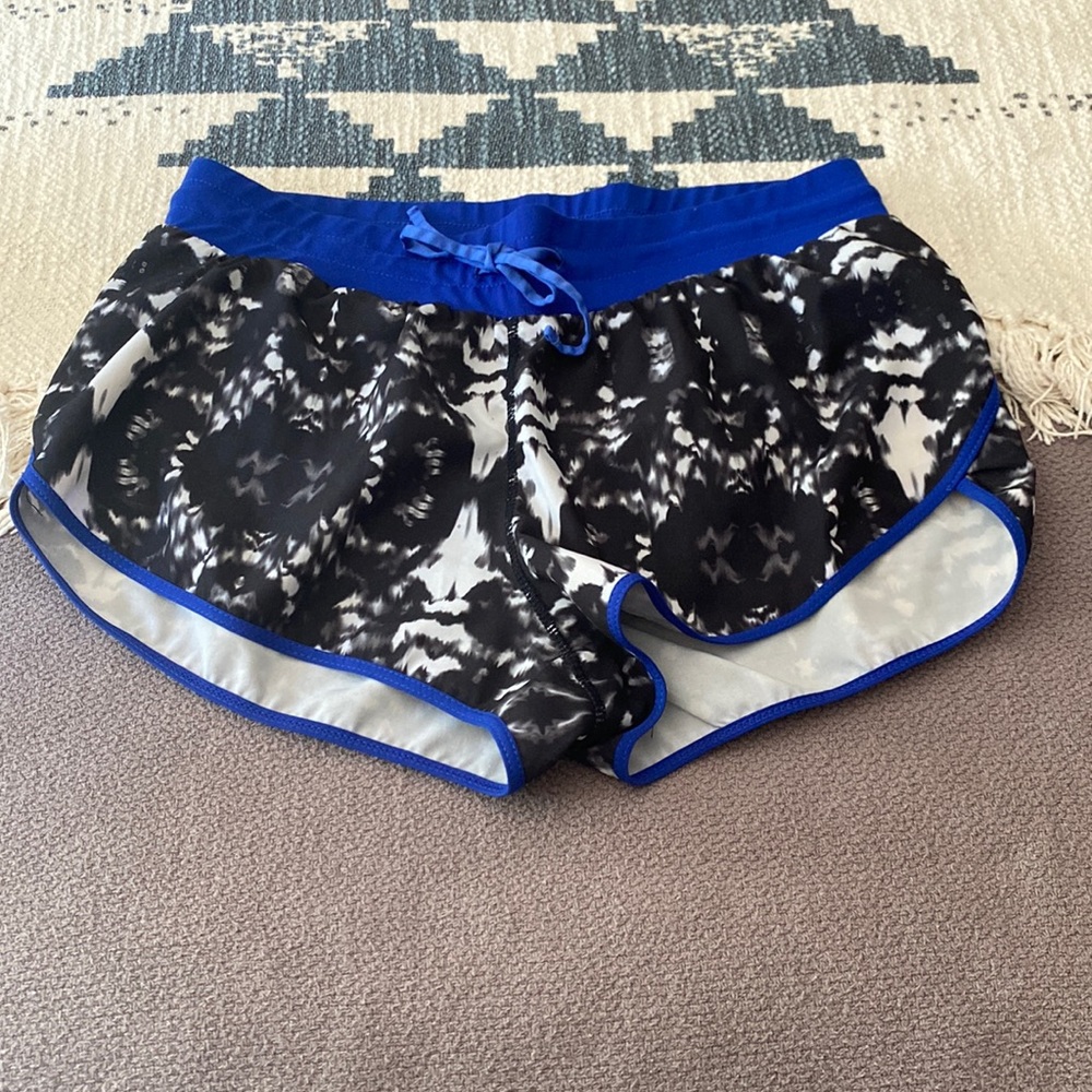 Adorable running shorts!